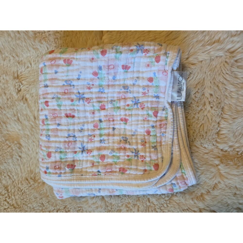 Pink Daisy Vintage Floral Muslin Gauze Swaddle Crib Blanket LILA & JACk